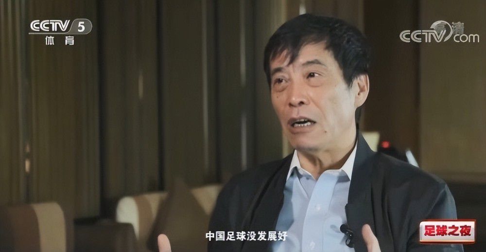 意外难题：1间厕所展现6亿印度女性社会地位意由歌起情由歌终 大约在冬季里学会告别因出演周杰伦新歌MV女主角而被中国观众熟识的日本女演员三吉彩花，此次在电影《与我跳舞》中饰演女主角铃木静香